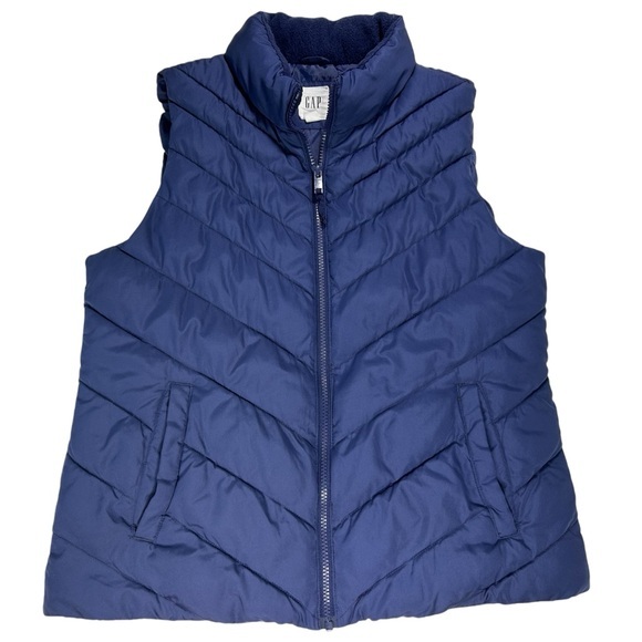 GAP Jackets & Blazers - GAP Puffer Vest Size Medium Women's